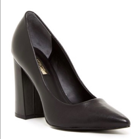 guess chunky heels